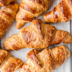 🥐 Most People Can’t Identify 14/21 of These French Pastries — Can You? 