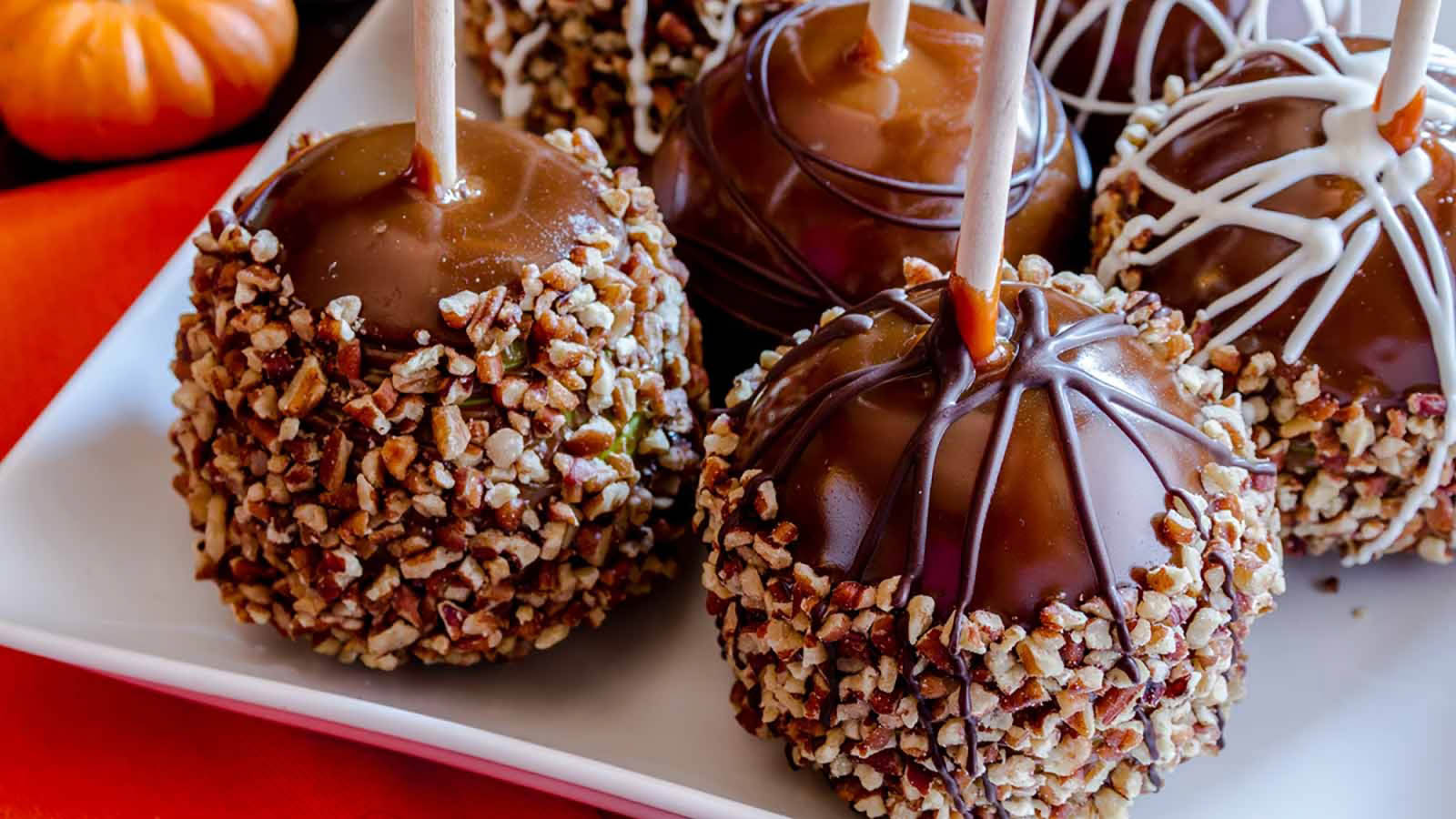 🍁 How You Feel About These 25 Fall Foods Will Reveal How Old You Are Inside Caramel Apple