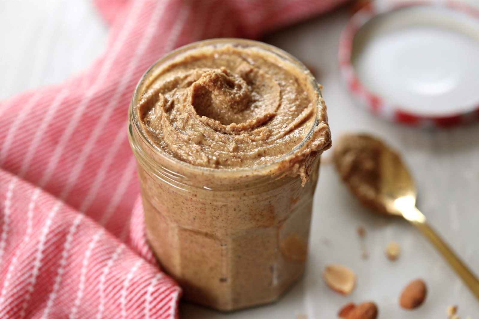 🥗 How Many of These Healthy Food Trends Have You Tried? Almond Butter