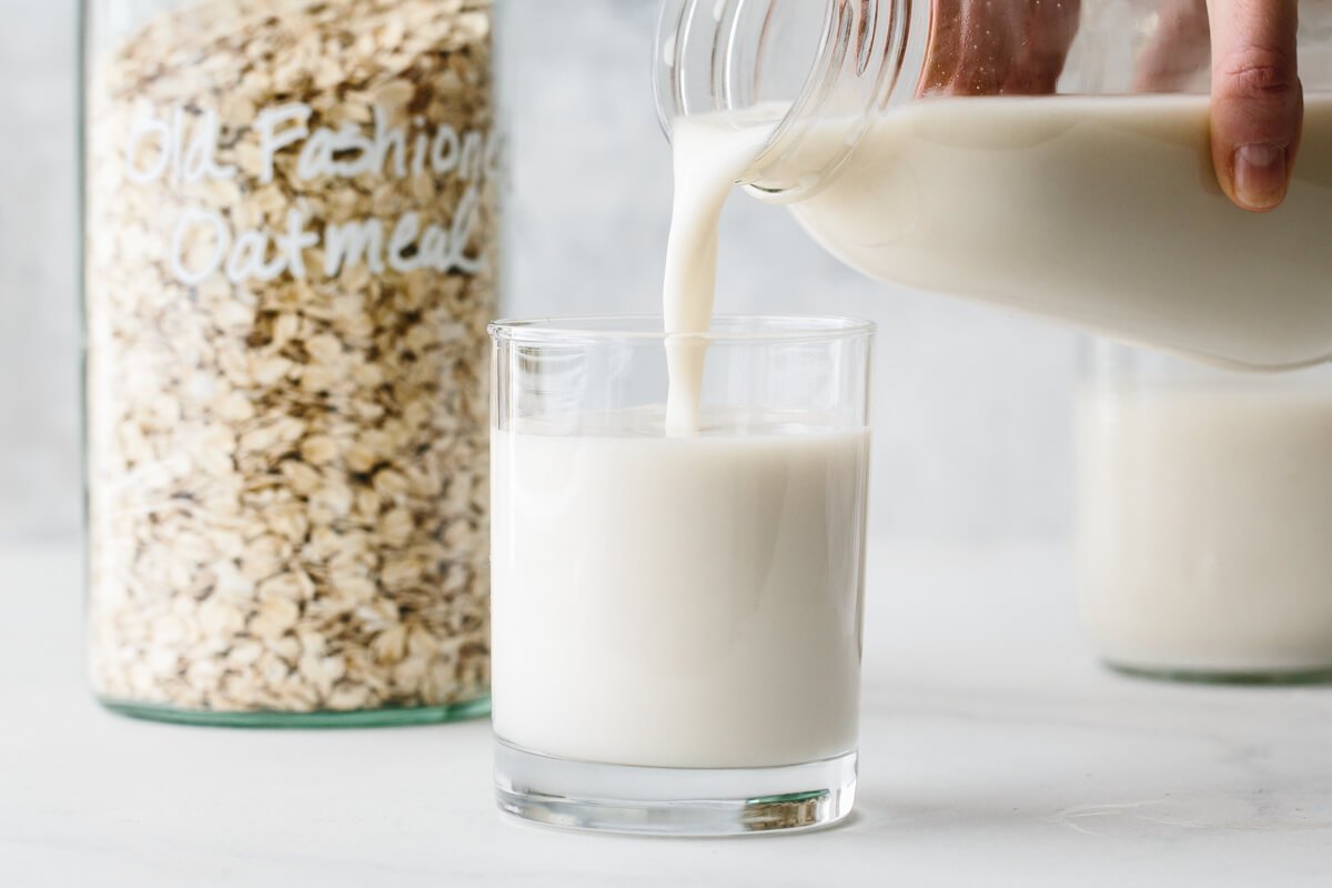 🥗 How Many of These Healthy Food Trends Have You Tried? Oat Milk
