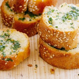 I Will Use AI to Figure Out 🐶 What Pet Suits You Based on the 🍔 Food You Like Garlic bread