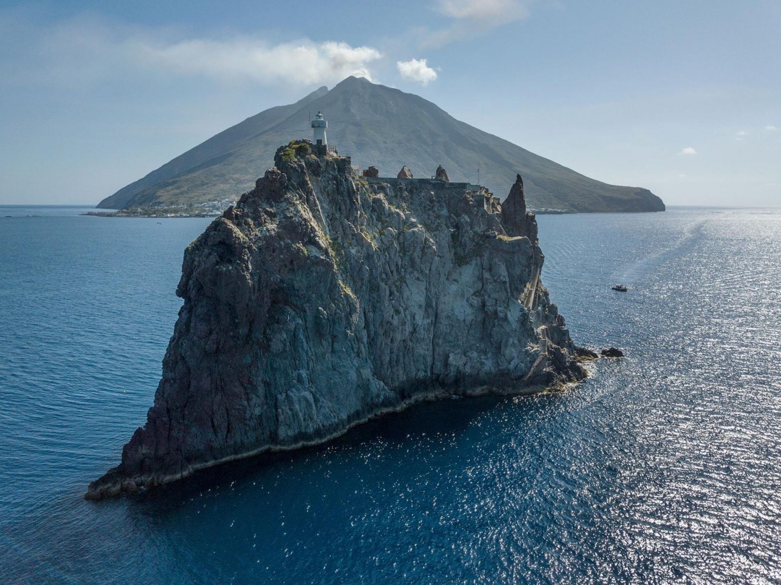 Scoring Less Than 75% On This Science Quiz Means You Should Go Back to School Stromboli Volcano Italy07.ngsversion.1576525510427.adapt.1900.1