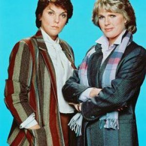 📺 If You Pass This “Jeopardy” Quiz About Classic TV, You Must Be Older Than 40 What is Cagney and Lacey?