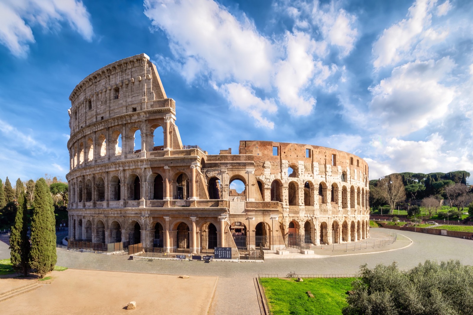 Can You Pass This 40-Question Geography Test That Gets Progressively Harder With Each Question? Colosseum, Rome, Italy