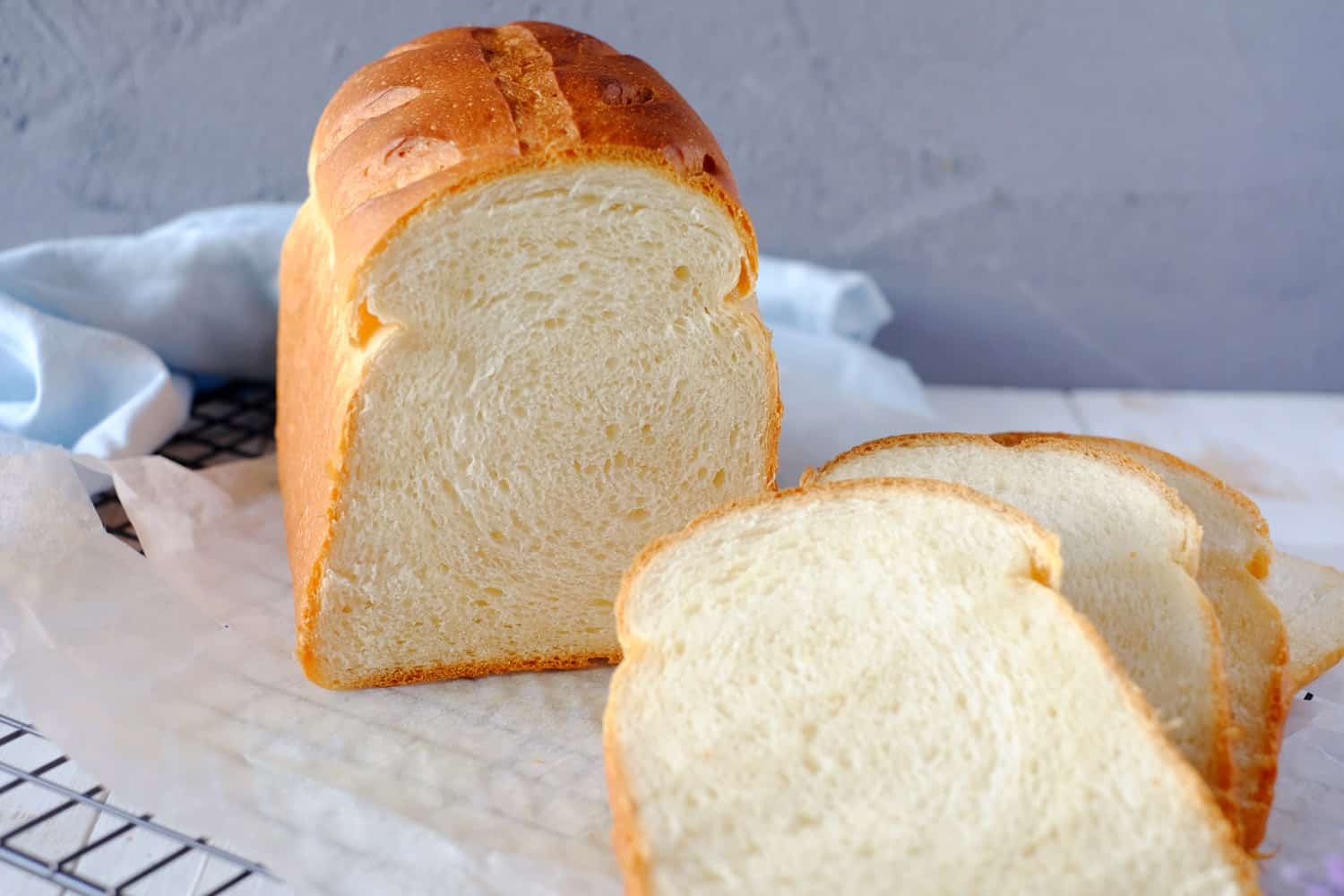 The Way You Feel About These Bland Foods 🍞 Will Reveal Exactly How Old You Are White Bread