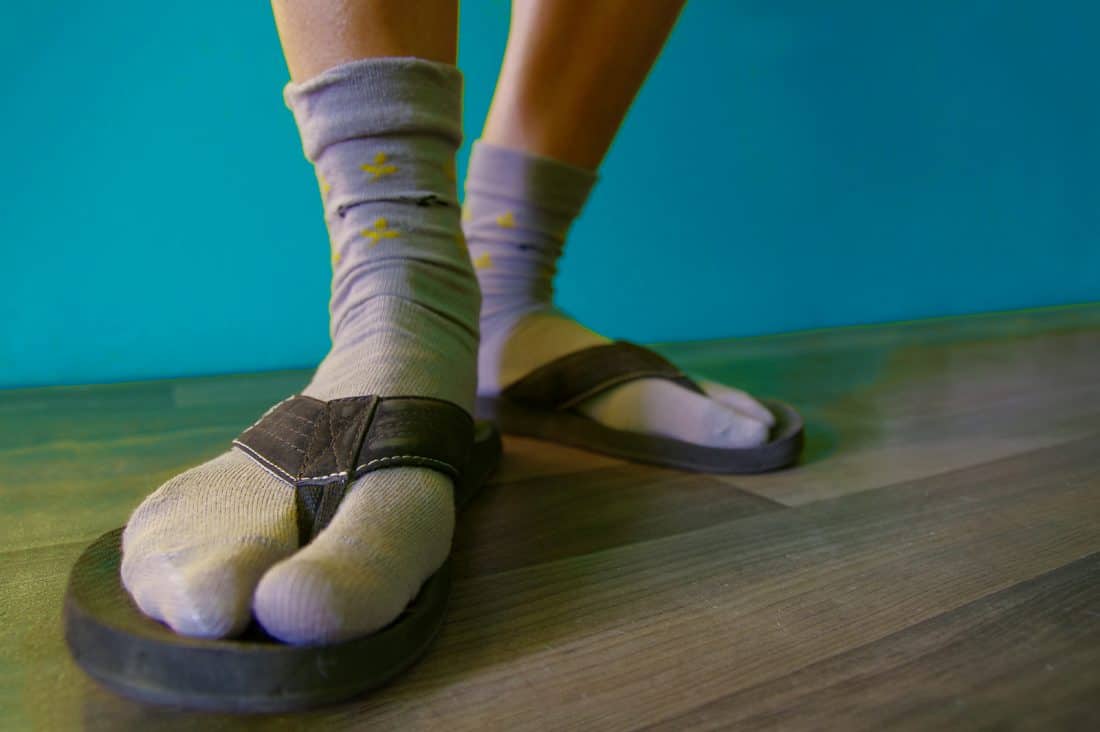 😒 This Pet Peeves Quiz Will Reveal What % Easily Annoyed You Are Socks Sandals 1 1100x732