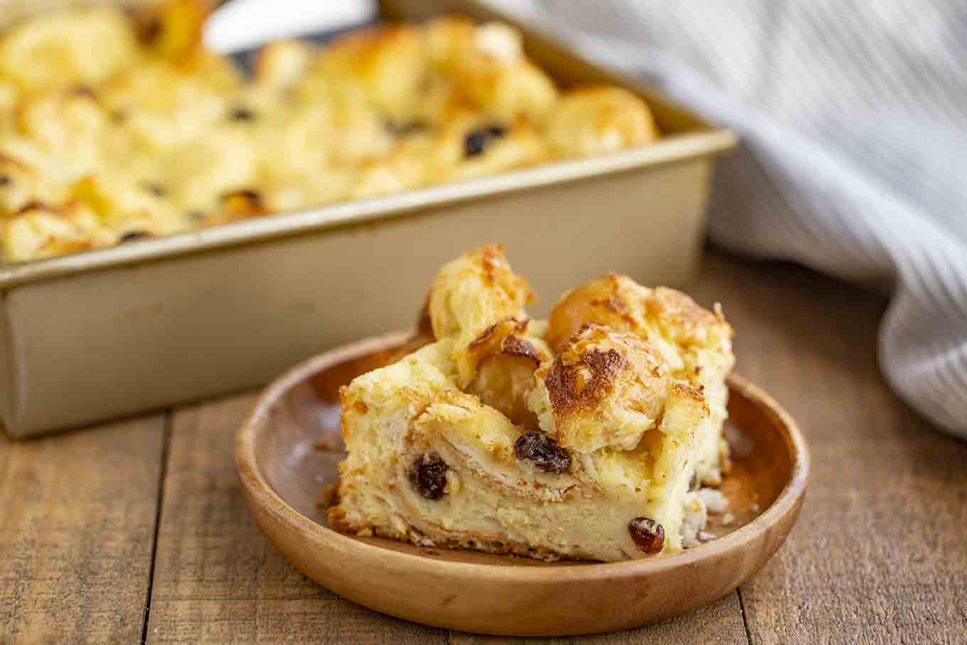 We Know Your Exact Age Based on the Foods You Love and Hate Bread pudding