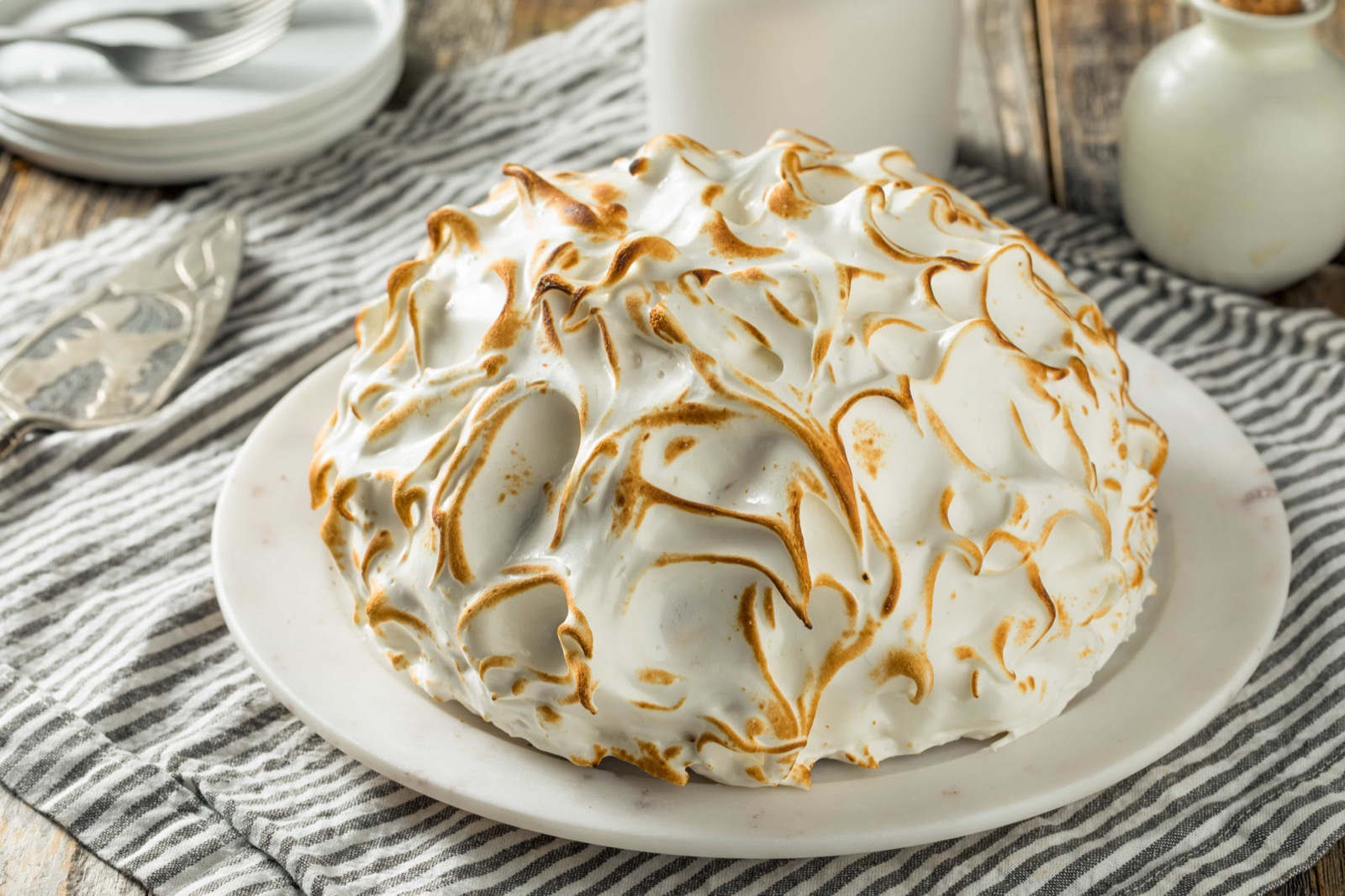 It’s Pretty Obvious What Your Age Is Based on What You Think of These 20 Old-Timey Desserts Baked Alaska