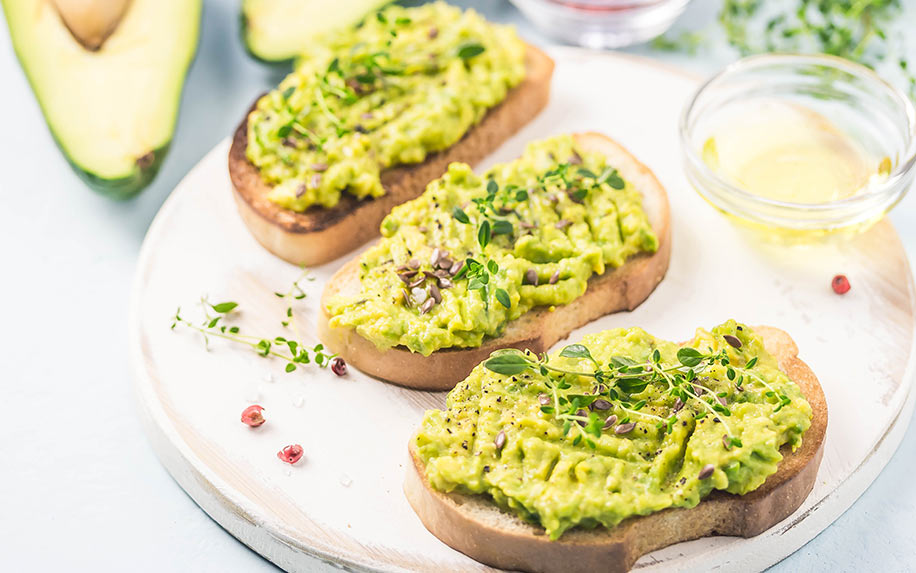🥖 If You Would Eat 20/25 of These Toppings on Toast, You’re an Adventurous Eater Avocado Toast