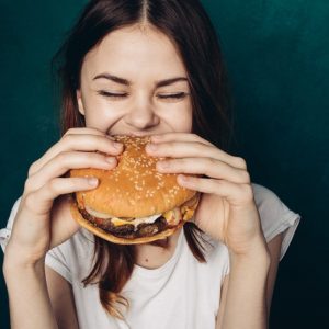 If You Build a 🍔 Burger Meal, We Can Tell You 👶🏻 How Many Kids You’ll Have At home
