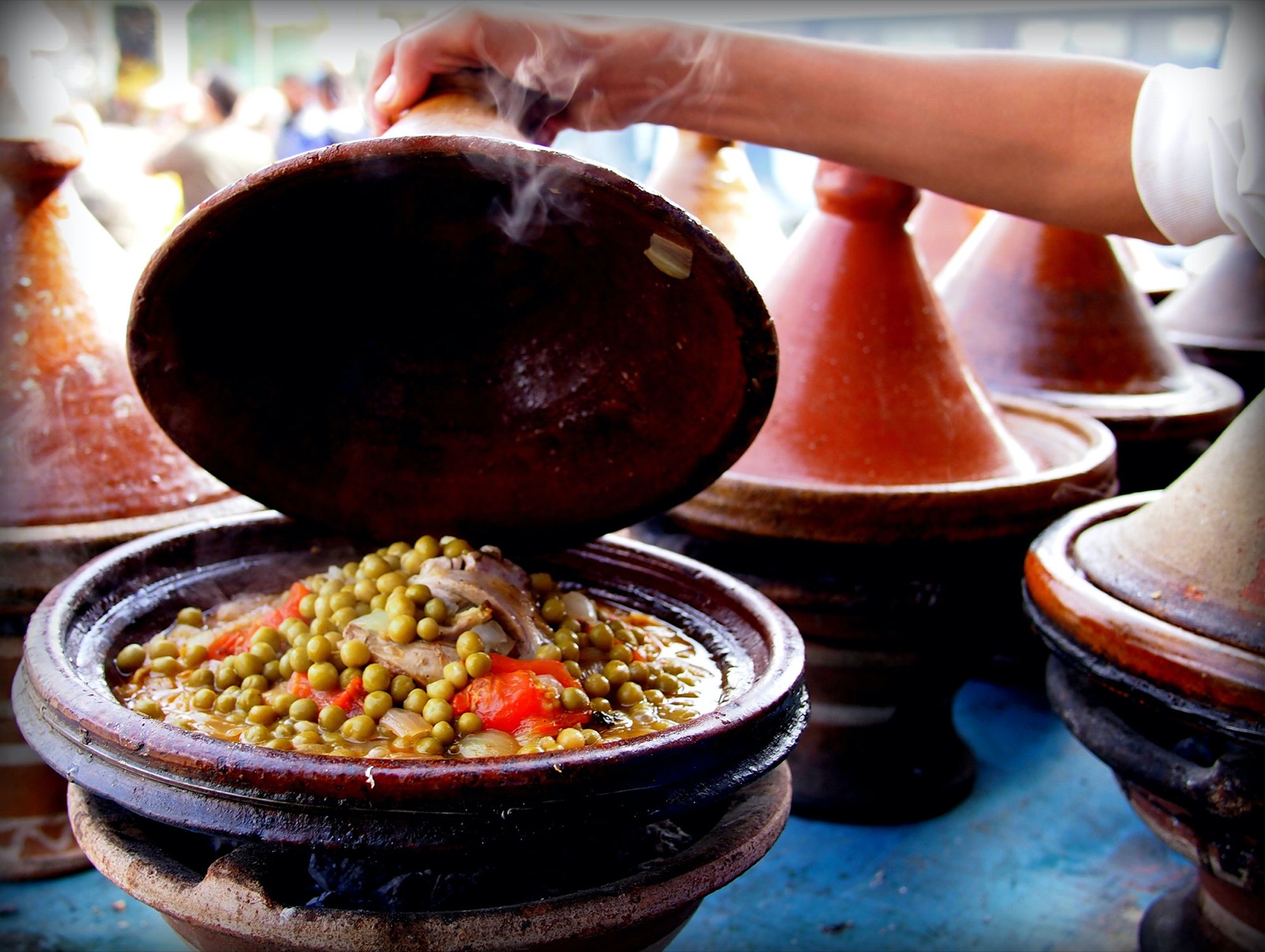 🌭 Here Are 24 Street Foods Around the World – Can You Match Them to Their Continent? Tajine