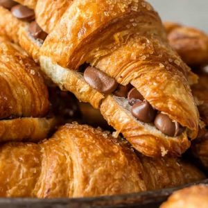 The Chocolate Treats You Like Will Determine What Dessert Flavor You Are Deep Down Inside Chocolate croissant