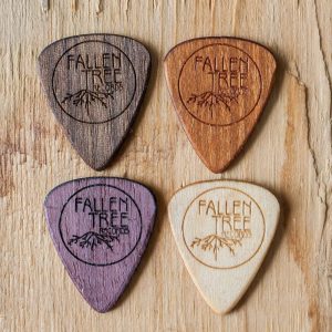 Only the Super Smart Will Score Better Than 12/15 on This General Knowledge Quiz A guitar pick