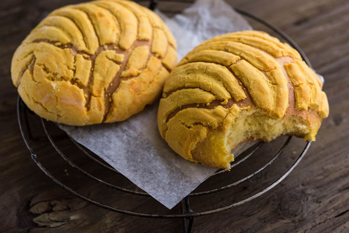 🥐 Here Are 24 Baked Treats from Around the World – Can You Find Them on the Map? Mexican Conchas