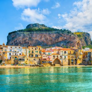If You Can Get at Least 12/15 on This Tough General Knowledge Quiz, You’re Technically a Genius Sicily