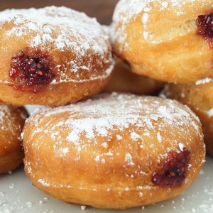 Desserts Book Quiz Berliner (German jelly doughnut)