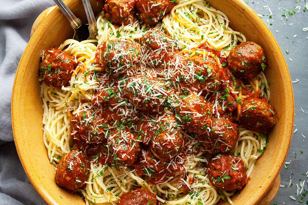 The Meats 🥩 You Love and the Veggies 🥦 You Hate Will Reveal Exactly How Old You Are Spaghetti And Meatballs