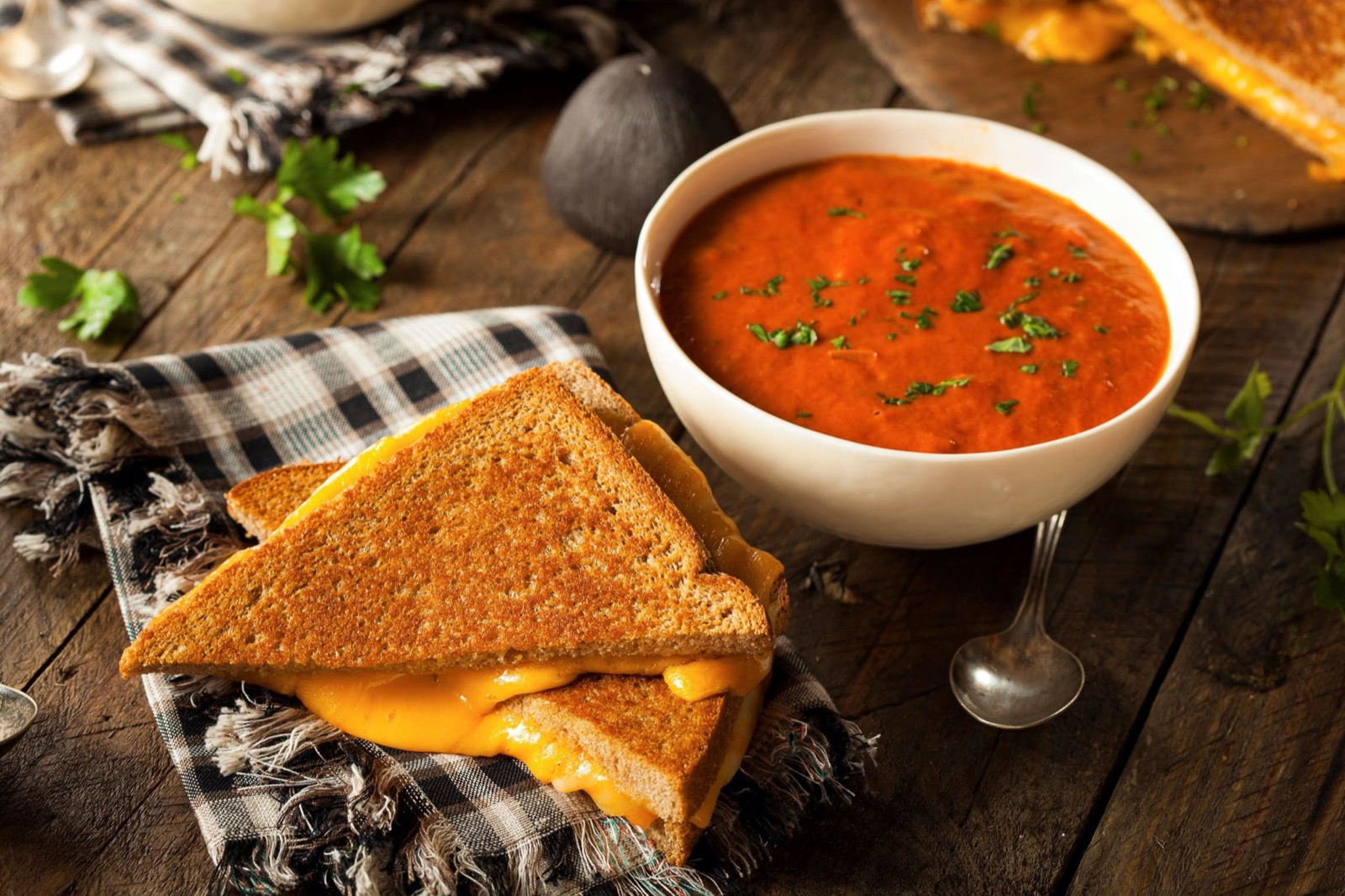 Pick Least Favorite Foods to Know If You Eat Like Child… Quiz Grilled cheese and tomato soup