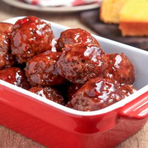 Trust Me, I Can Tell Which Generation You’re from Based on the Retro Food You Like Grape jelly meatballs
