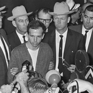 I'll Be Impressed If You Score 11 On This General Knowledge Quiz Feat. JFK 32