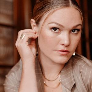 Pick Zombie Apocalypse Team To Know If You Survived Quiz Julia Stiles