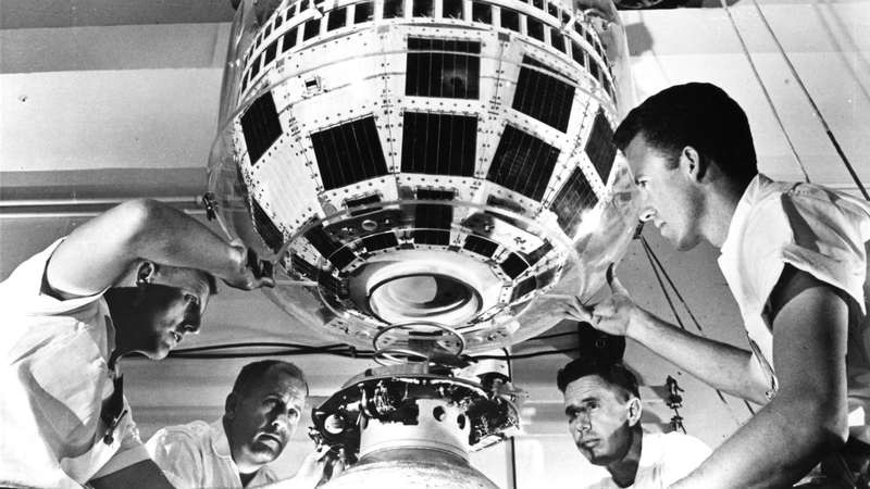 If You Get 12/15 on This Quiz, You Are a 🚀 Space Race Expert Telstar 1 Satellite