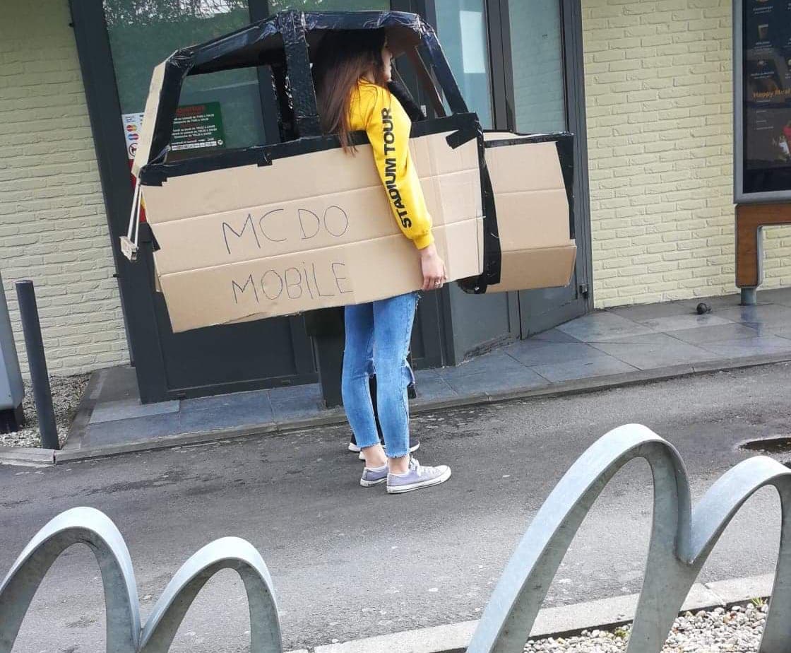 🍟 Can You Survive a Day Working at McDonald's? Quiz McDonald's Drive Thru