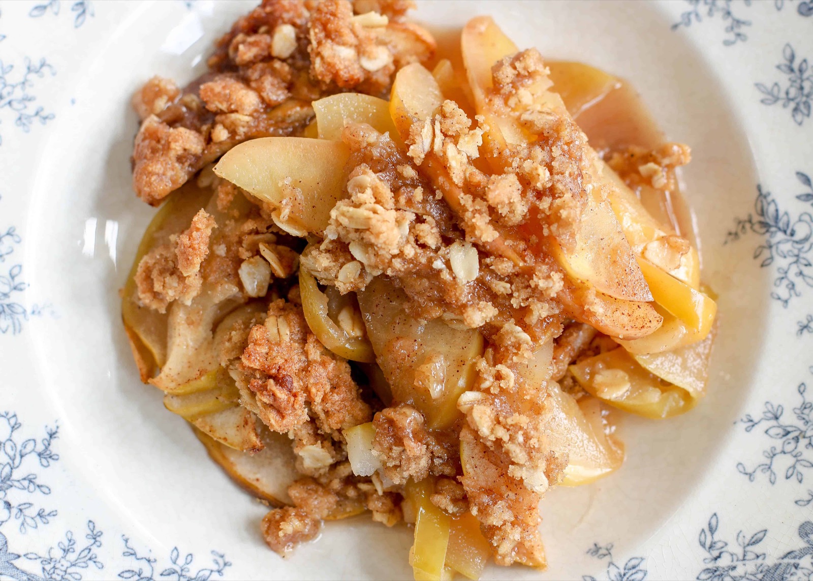 If You Like 20/30 of These Unpopular Desserts, You Are a True Dessert Lover Apple Crisp