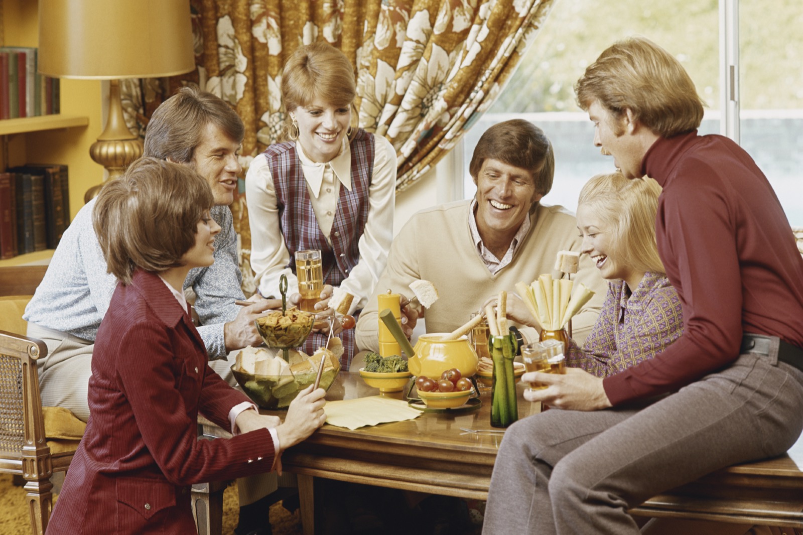 Stop Everything and Take This Quiz to Find Out How Cool You Are 1970s retro meal