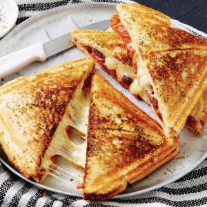Are You American, Australian, British, Or Canadian When… Quiz Jaffles