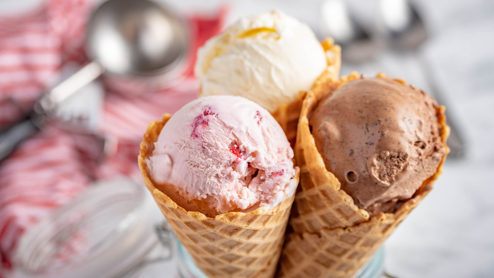 Are You an Older or Younger Person? 🥨 Choose Some Typical Snacks and We’ll Guess Ice Cream Cones