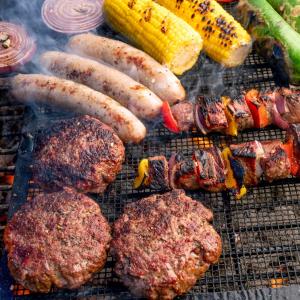 Wanna Know If You Are Oldie Or Youngster? Take This Quiz To Know Barbecuing