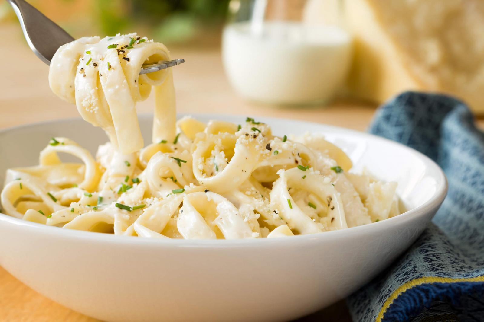 Does Your Real Age Match Your Taste Buds’ Age? Pick a Food for Each of These 16 Ingredients to Find Out Fettuccine Alfredo Pasta