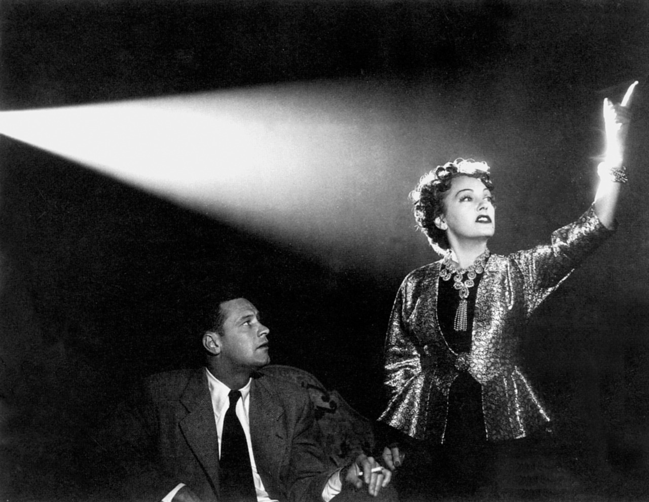If You Have Enough Movie Knowledge, You Shouldn’t Break a Sweat Passing This Film Quiz Sunset Boulevard