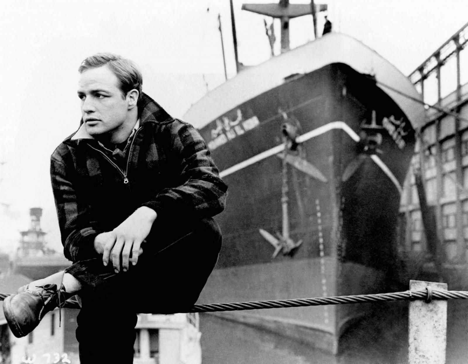 Only a Film Buff Can Name 14 ️ Top Movies from the 1950s Quiz On The Waterfront