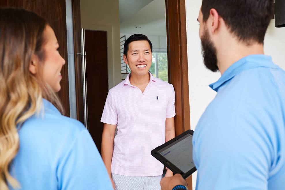 😠 What Type of Complainer Are You? Why Door To Door Res Sales Still Work 3