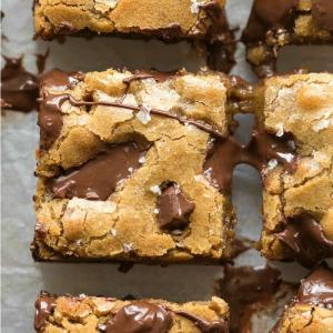 🥗 Can You Survive One Day as a Vegan? Peanut butter cookie bars