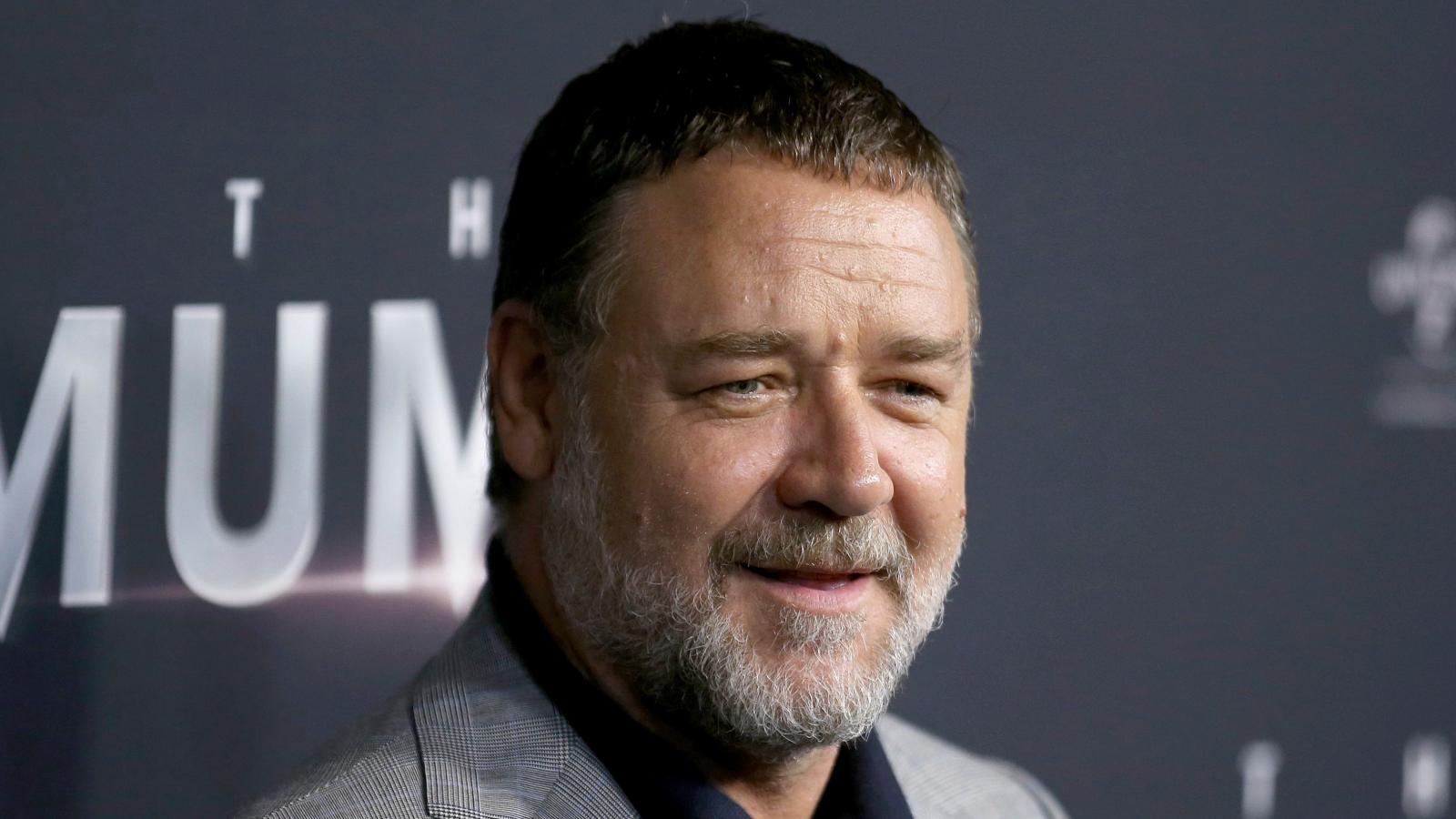 Here Are 15 Famous People — Tell Us Who You Recognize and We’ll Guess Your Age Russell Crowe E1570755296552
