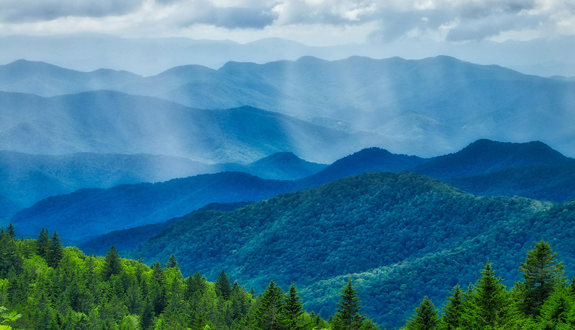 You Probably Aren’t That Good in Geography, But If You Are, Try This Quiz Blue Ridge Mountain in North Carolina