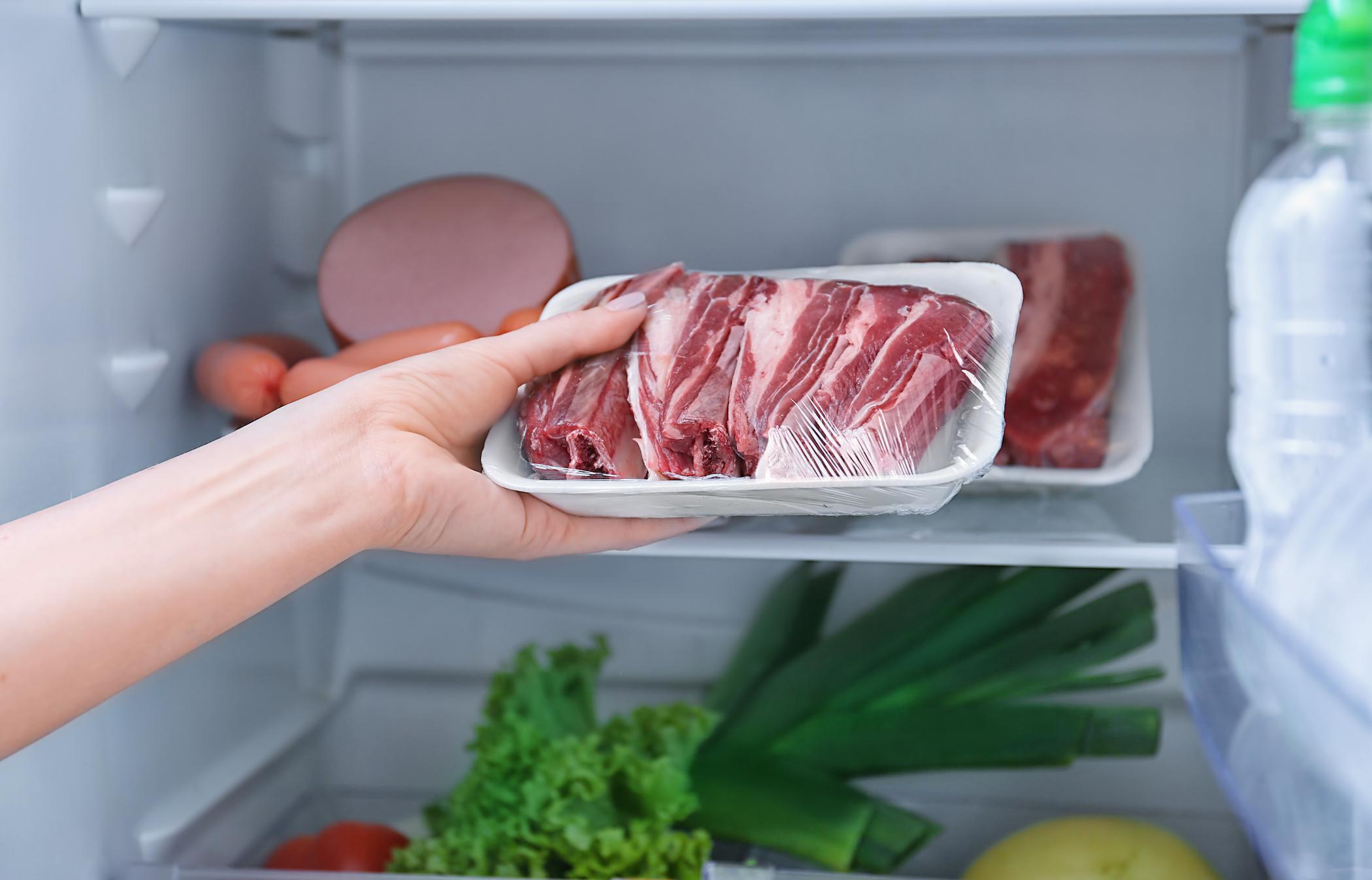 If You Can't Correctly Answer 16 Questions, You Shouldn… Quiz The top shelf