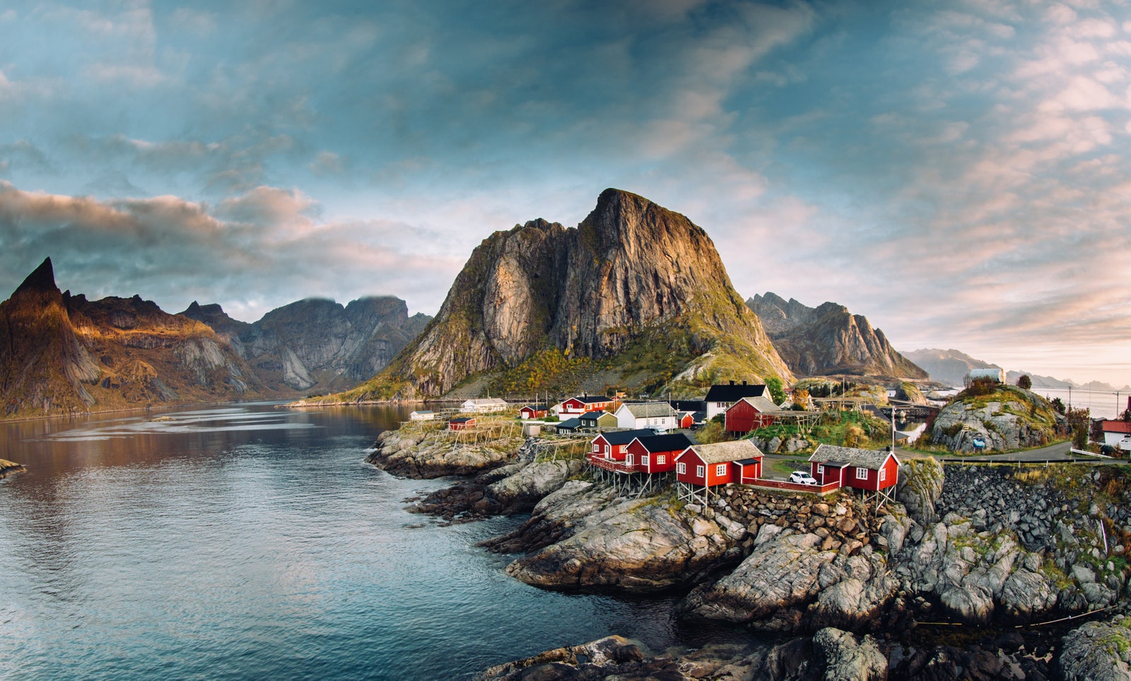 Here Are 24 Glorious Natural Attractions – Can You Match Them to Their Country? Norway