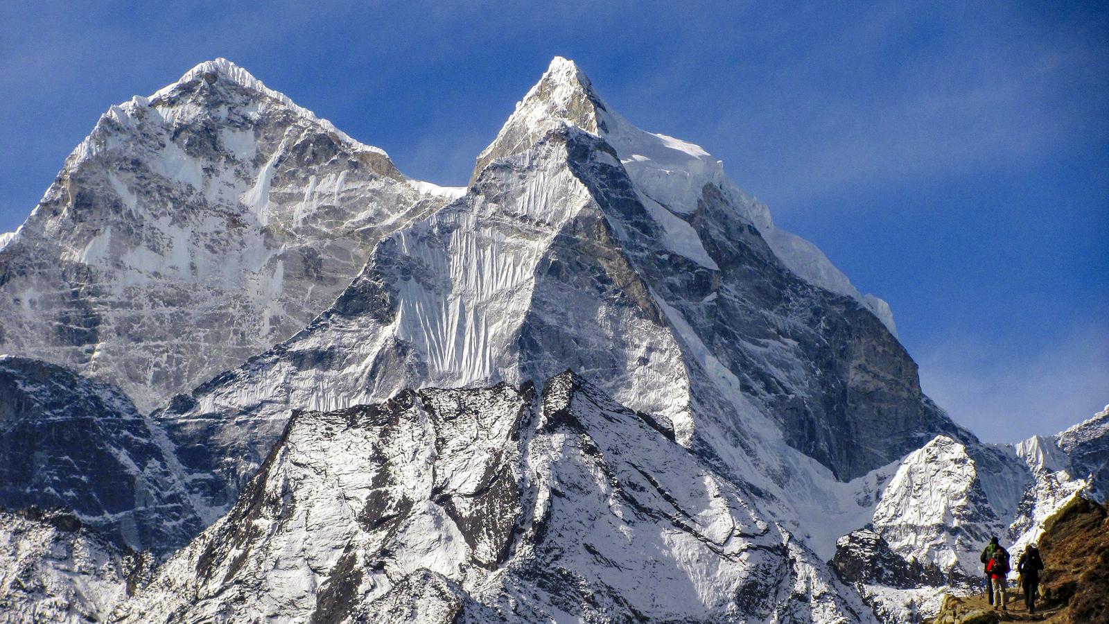 If You Get 20/25 on This Geography True or False Test, You’re Smarter Than 95% Of People Annapurna mountain in Nepal