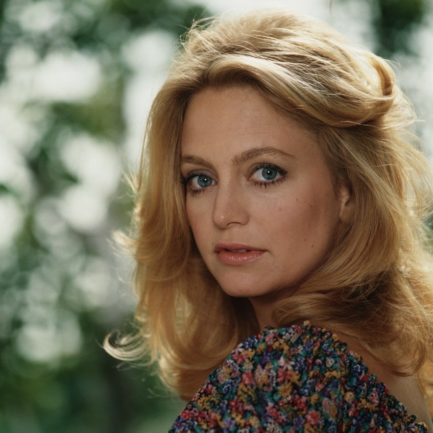 Can You Name These Famous Women From The 70s & 80s? Quiz Goldie Hawn (Photo by Douglas Kirkland/Corbis via Getty Images)