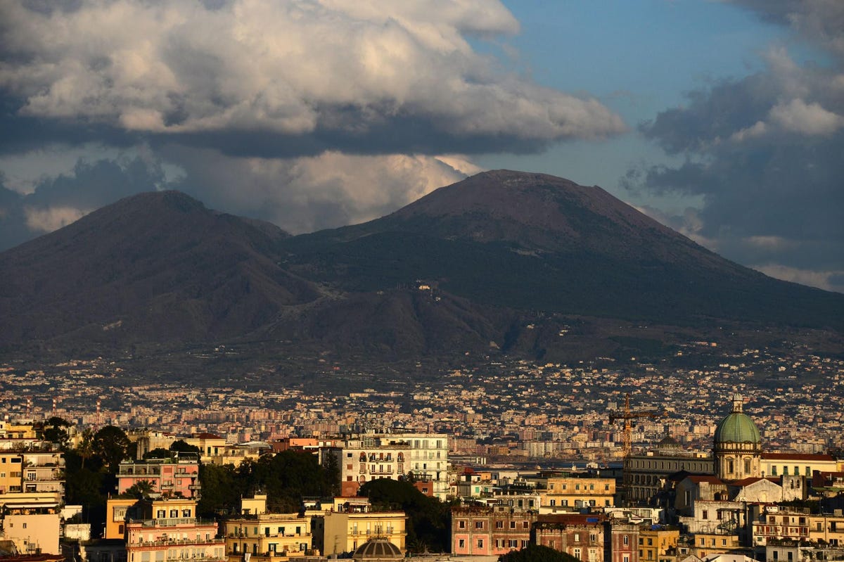 Only People Who Are Obsessed With Trivia Will Be Able to Pass This Quiz Mount Vesuvius