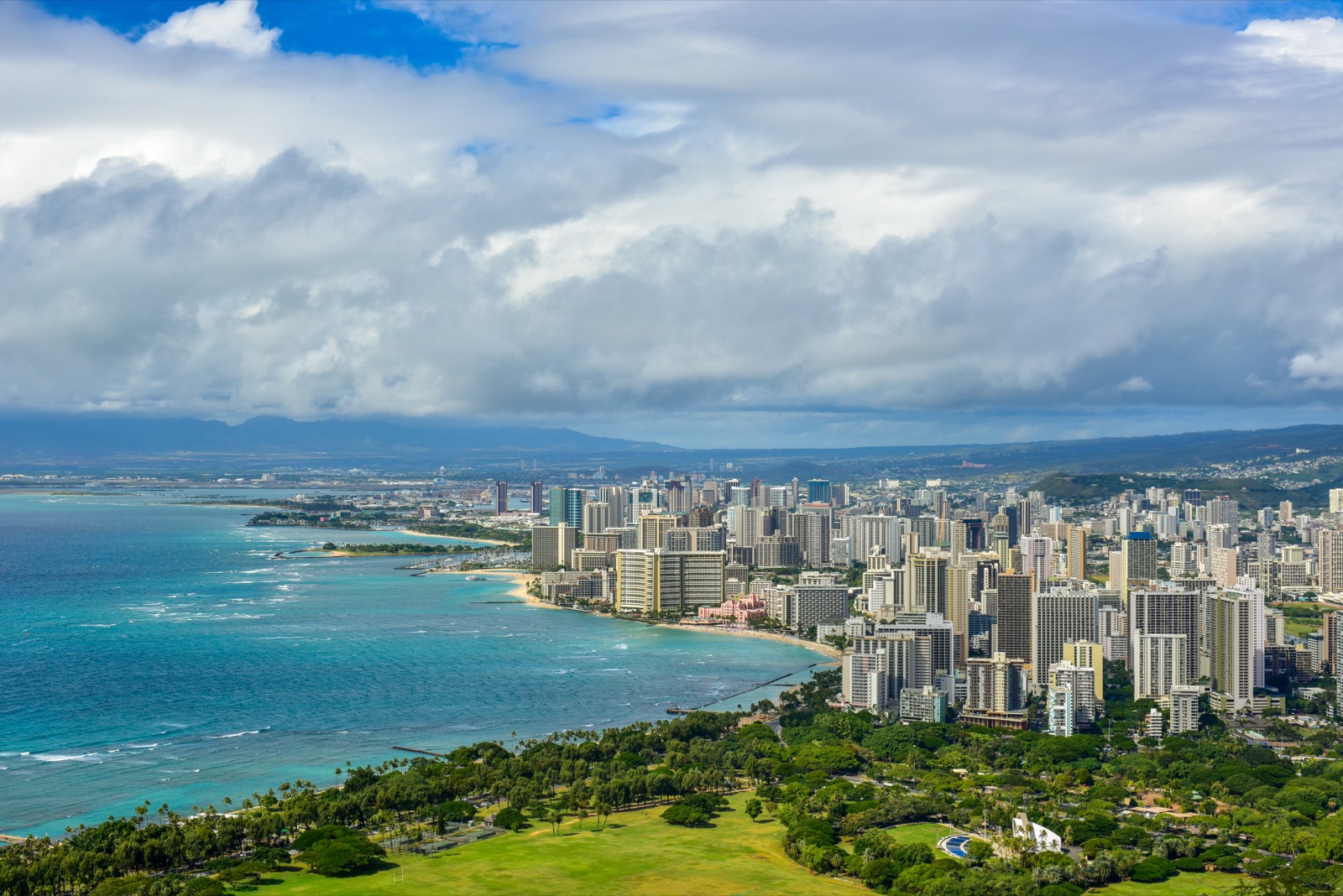Can We Guess If You’re a Boomer, Gen X’er, Millennial or Gen Z’er Just Based on Your ✈️ Travel Preferences? Honolulu, Hawaii