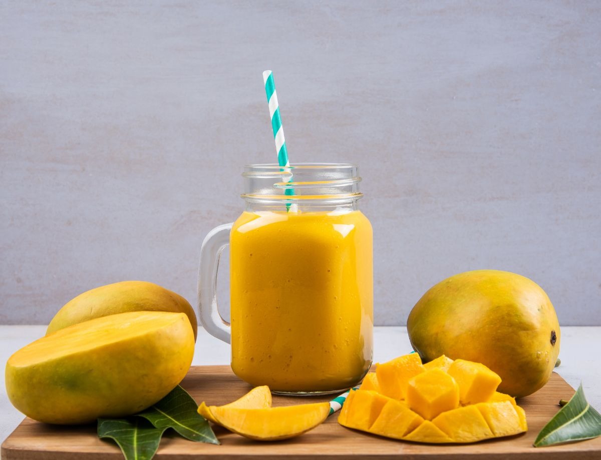 What Spring Flower Are You? Quiz Mango smoothie