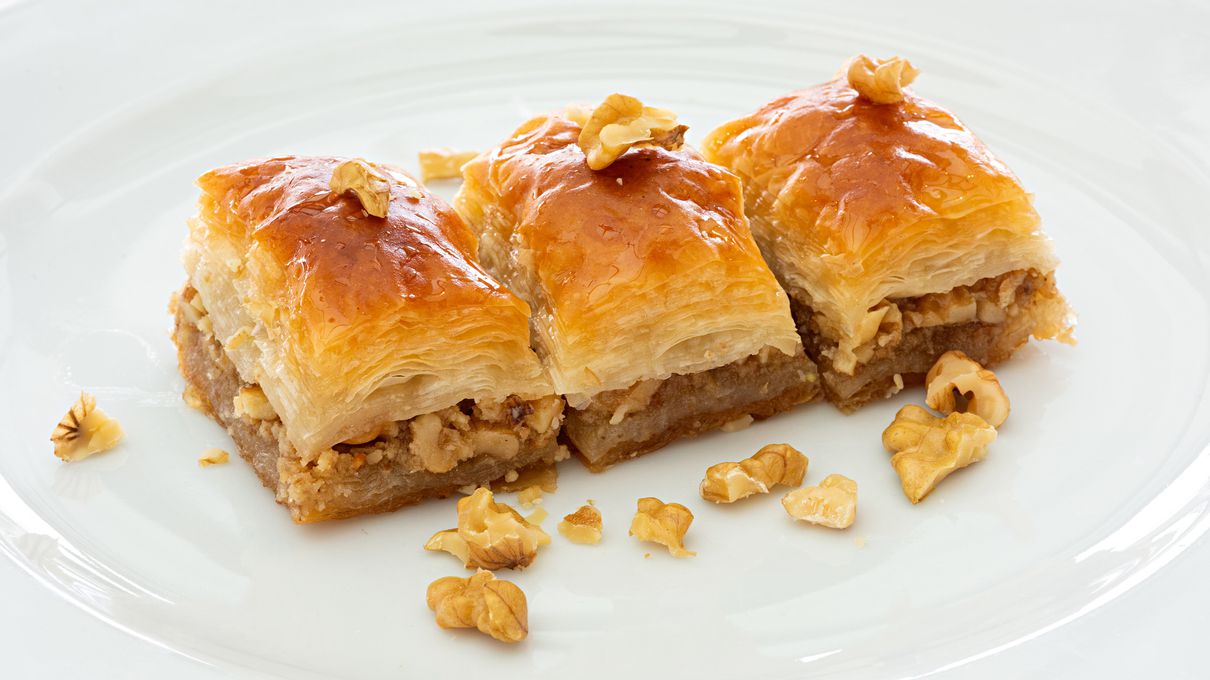 This 25-Question Mixed Trivia Quiz Was Made to Prevent You from Passing. Can You Beat the Odds? Baklava