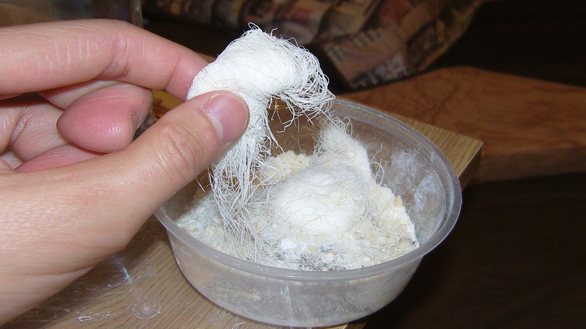 Build World Meal To Know Language You Should Learn Quiz Dragon\'s beard candy (Chinese cotton candy)