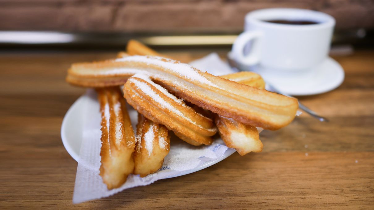 We’ll Give You a Way to Unwind Based on the 🍨 Desserts You Pick in This Quiz Churro