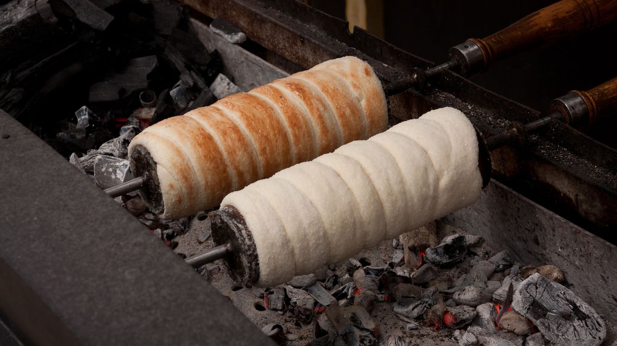 Pick a Food for Every 🌈 Color and We’ll Tell You the Age of Your Taste Buds Chimney cake